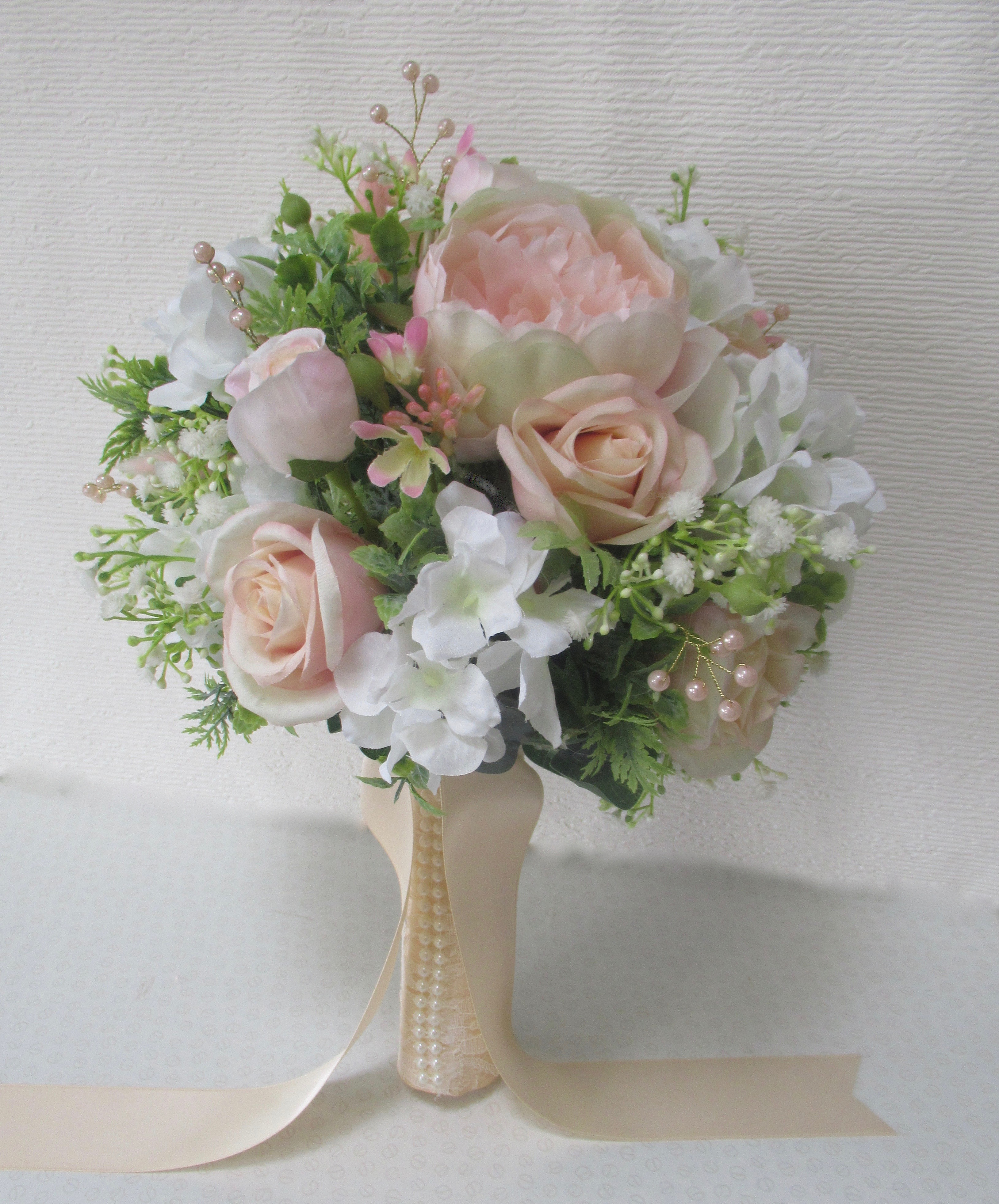 blush peach wedding flowers , blush peach brides bouquet